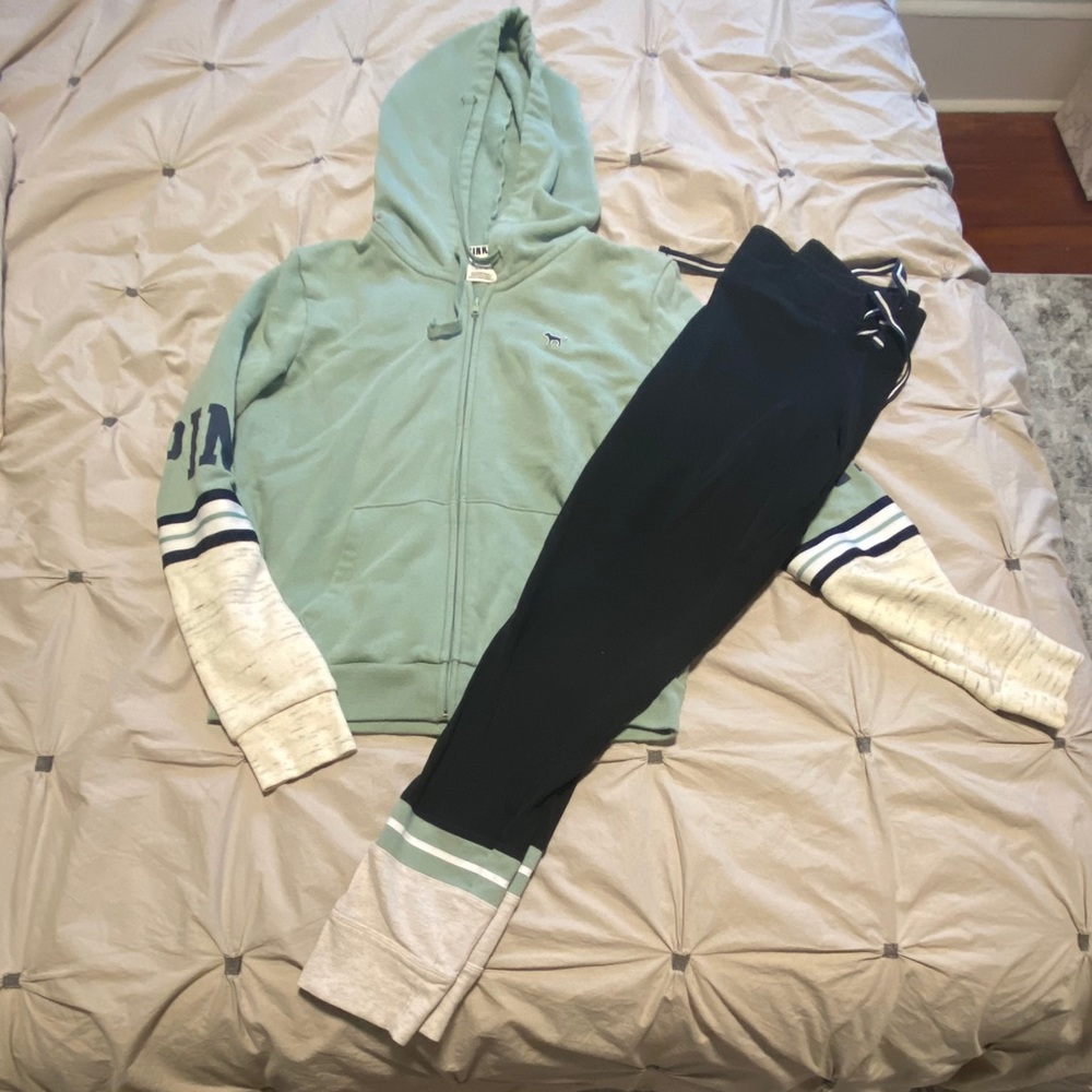 VS Size M Matching Outfit